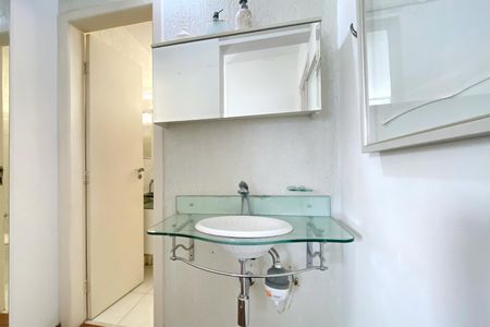 Apartamento para alugar com 300m², 4 quartos e 2 vagasLabavo