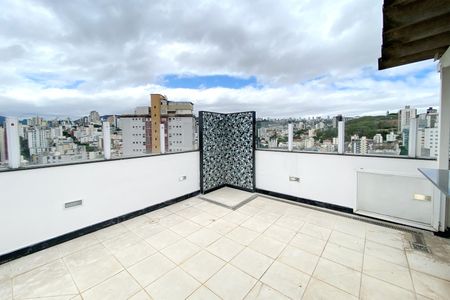 Apartamento para alugar com 300m², 4 quartos e 2 vagasCobertura