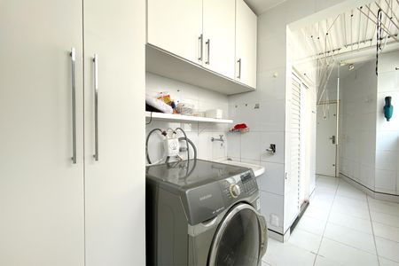 Apartamento para alugar com 300m², 4 quartos e 2 vagasÁrea de Serviço