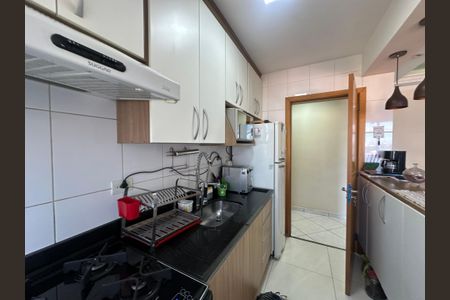 Apartamento à venda com 58m², 2 quartos e 1 vagaCozinha