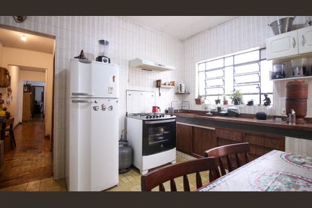 Casa à venda com 125m², 2 quartos e 1 vaga