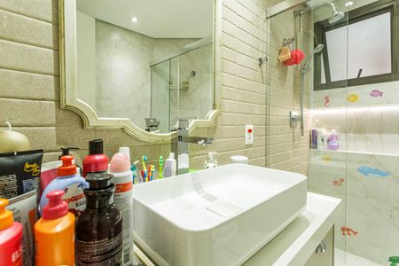 Apartamento à venda com 150m², 3 quartos e 2 vagasBanheiro Social