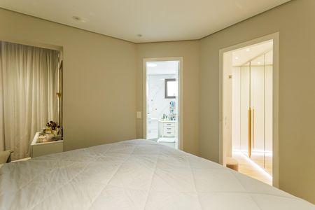 Apartamento à venda com 150m², 3 quartos e 2 vagasQuarto Suíte