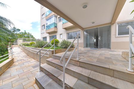 Apartamento à venda com 67m², 2 quartos e 1 vagaEntrada