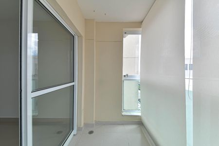 Apartamento à venda com 67m², 2 quartos e 1 vagaVaranda