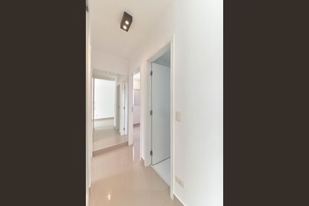 Apartamento à venda com 67m², 2 quartos e 1 vagaCorredor