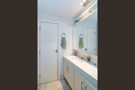 Apartamento à venda com 100m², 3 quartos e 2 vagasBanheiro Social