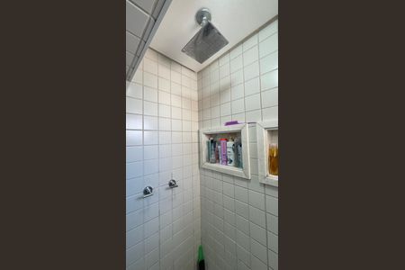 Apartamento à venda com 115m², 4 quartos e 4 vagas Apartamento à venda com 115m², 4 quartos e 4 vagasBanheiro da Suíte 1