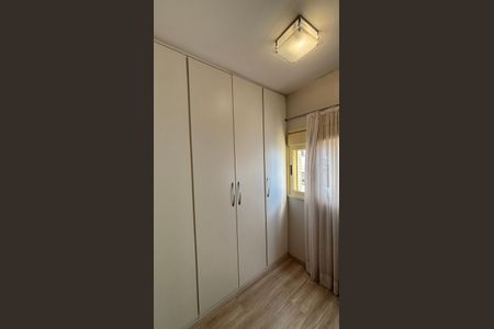 Apartamento à venda com 115m², 4 quartos e 4 vagas Apartamento à venda com 115m², 4 quartos e 4 vagasSuíte 2