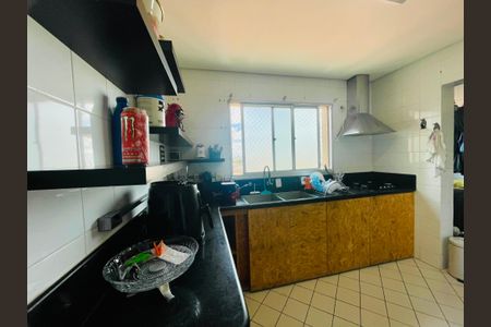 Apartamento à venda com 91m², 3 quartos e 2 vagasCozinha