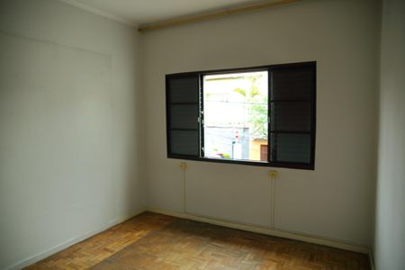 Casa à venda com 148m², 3 quartos e 2 vagasQuarto 2 