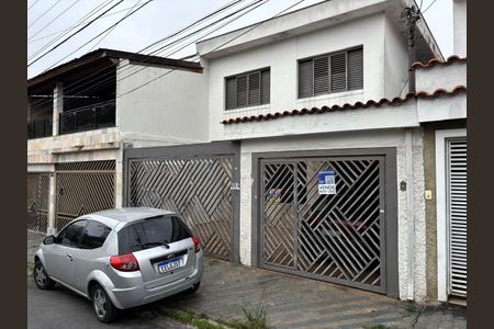 Casa à venda com 148m², 3 quartos e 2 vagasFachada 