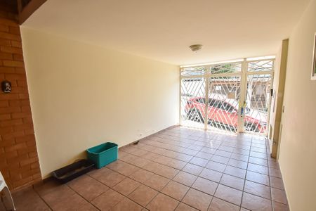 Casa à venda com 150m², 2 quartos e 1 vagaGaragem