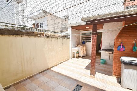Casa à venda com 150m², 2 quartos e 1 vagaQuintal