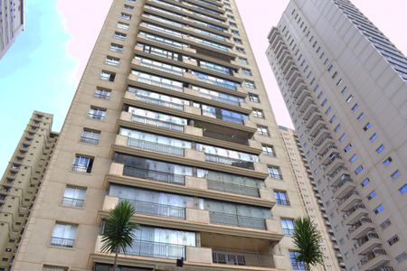 Apartamento para alugar com 217m², 4 quartos e 4 vagasFachada
