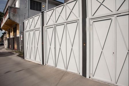 Casa à venda com 127m², 3 quartos e 2 vagasFrente