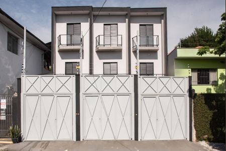 Casa à venda com 127m², 3 quartos e 2 vagasFachada