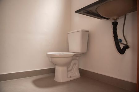 Casa à venda com 127m², 3 quartos e 2 vagasBanheiro da Suíte 2