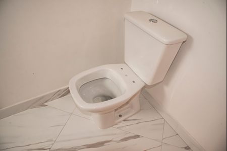 Casa à venda com 127m², 3 quartos e 2 vagasBanheiro da Suíte 1