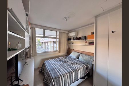 Apartamento à venda com 128m², 3 quartos e 2 vagasQuarto 1