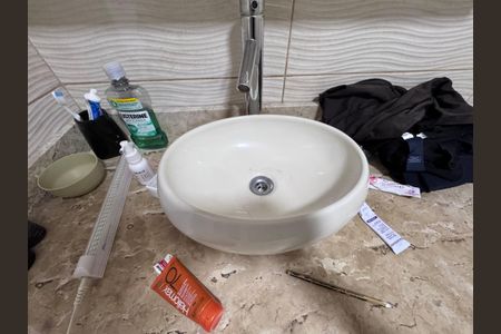 Apartamento à venda com 128m², 3 quartos e 2 vagasSuíte - Banheiro