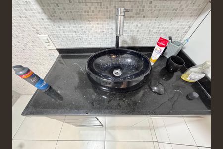 Apartamento à venda com 128m², 3 quartos e 2 vagasBanheiro Social