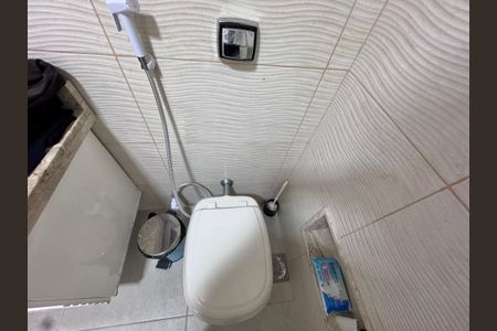 Apartamento à venda com 128m², 3 quartos e 2 vagasSuíte - Banheiro