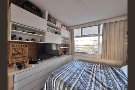 Apartamento à venda com 128m², 3 quartos e 2 vagasQuarto 1