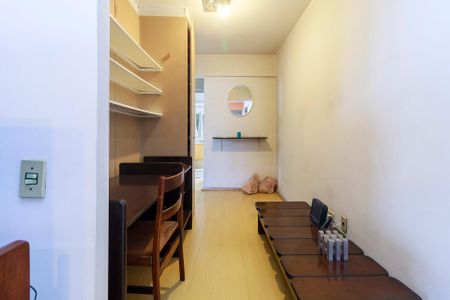 Apartamento à venda com 90m², 2 quartos e 1 vaga Apartamento à venda com 90m², 2 quartos e 1 vagaSala