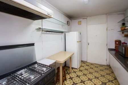 Apartamento à venda com 90m², 2 quartos e 1 vaga Apartamento à venda com 90m², 2 quartos e 1 vagaCozinha