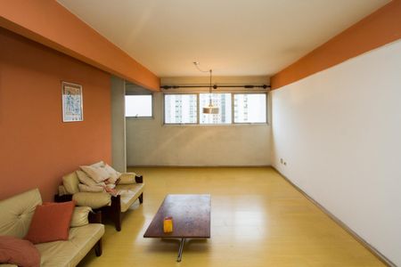 Apartamento à venda com 90m², 2 quartos e 1 vaga Apartamento à venda com 90m², 2 quartos e 1 vagaSala