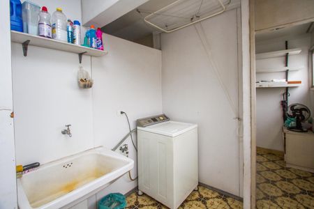 Apartamento à venda com 90m², 2 quartos e 1 vaga Apartamento à venda com 90m², 2 quartos e 1 vagaÁrea de serviço