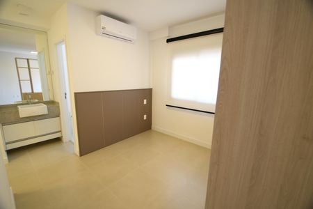 Quarto de kitnet/studio para alugar com 1 quarto, 45m² em Centro, Campinas