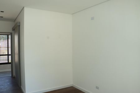 Casa de condomínio para alugar com 450m², 4 quartos e 6 vagasSuíte 1