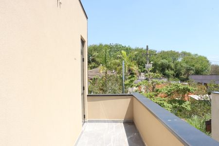 Casa de condomínio para alugar com 450m², 4 quartos e 6 vagasSacada Suíte 2