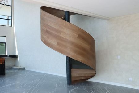 Casa de condomínio para alugar com 450m², 4 quartos e 6 vagasSala