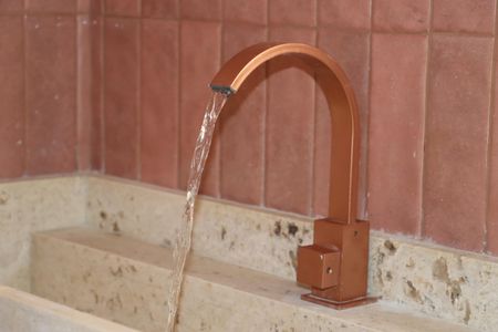 Casa de condomínio para alugar com 450m², 4 quartos e 6 vagasLavabo 