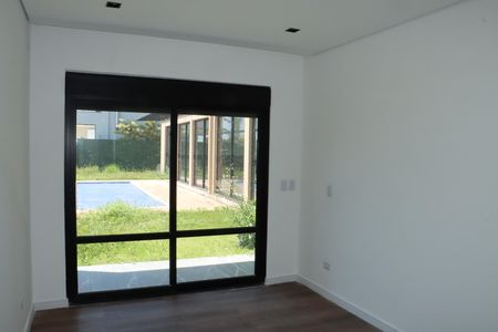 Casa de condomínio para alugar com 450m², 4 quartos e 6 vagasSuíte 2