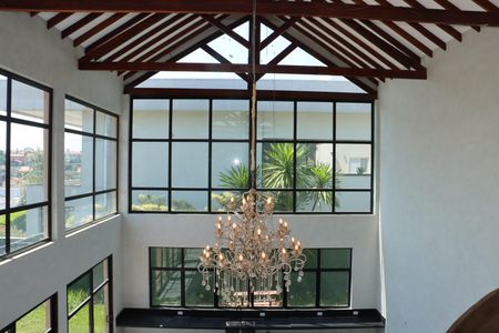 Casa de condomínio para alugar com 450m², 4 quartos e 6 vagasMezanino