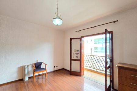 Casa para alugar com 305m², 4 quartos e 4 vagasSuíte 1