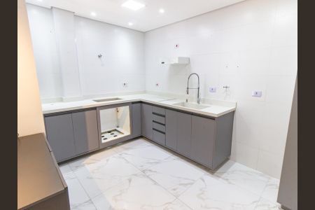 Apartamento à venda com 57m², 2 quartos e sem vagaCozinha