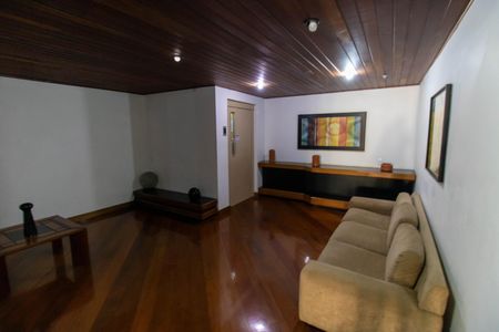 Apartamento à venda com 86m², 2 quartos e 1 vagaÁrea comum