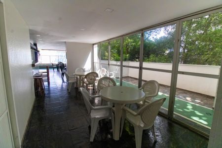 Apartamento à venda com 86m², 2 quartos e 1 vagaÁrea comum