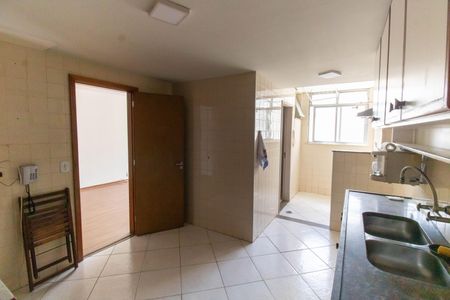 Apartamento à venda com 86m², 2 quartos e 1 vagaCozinha e Área de Serviço