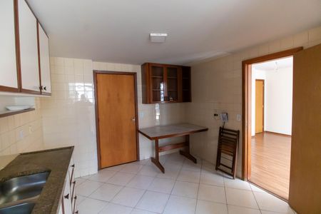 Apartamento à venda com 86m², 2 quartos e 1 vagaCozinha e Área de Serviço