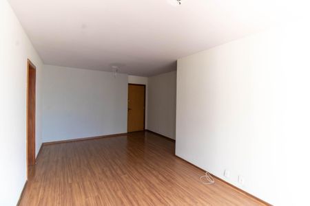 Apartamento à venda com 86m², 2 quartos e 1 vagaSala