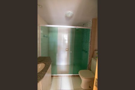 Apartamento à venda com 86m², 2 quartos e 1 vagaBanheiro da Suíte