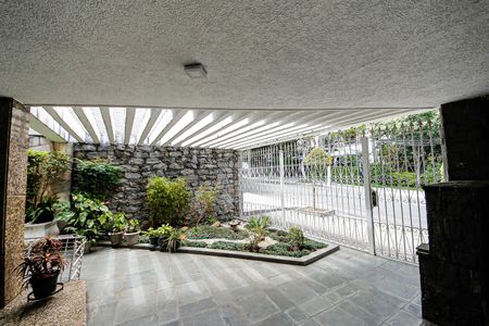 Casa à venda com 278m², 6 quartos e 5 vagasGaragem