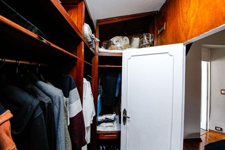 Casa à venda com 278m², 6 quartos e 5 vagasCloset Suíte