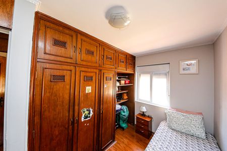 Casa à venda com 278m², 6 quartos e 5 vagasQuarto 2